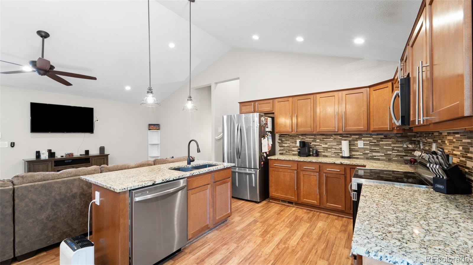 MLS Image #9 for 475  cielo vista street,colorado springs, Colorado