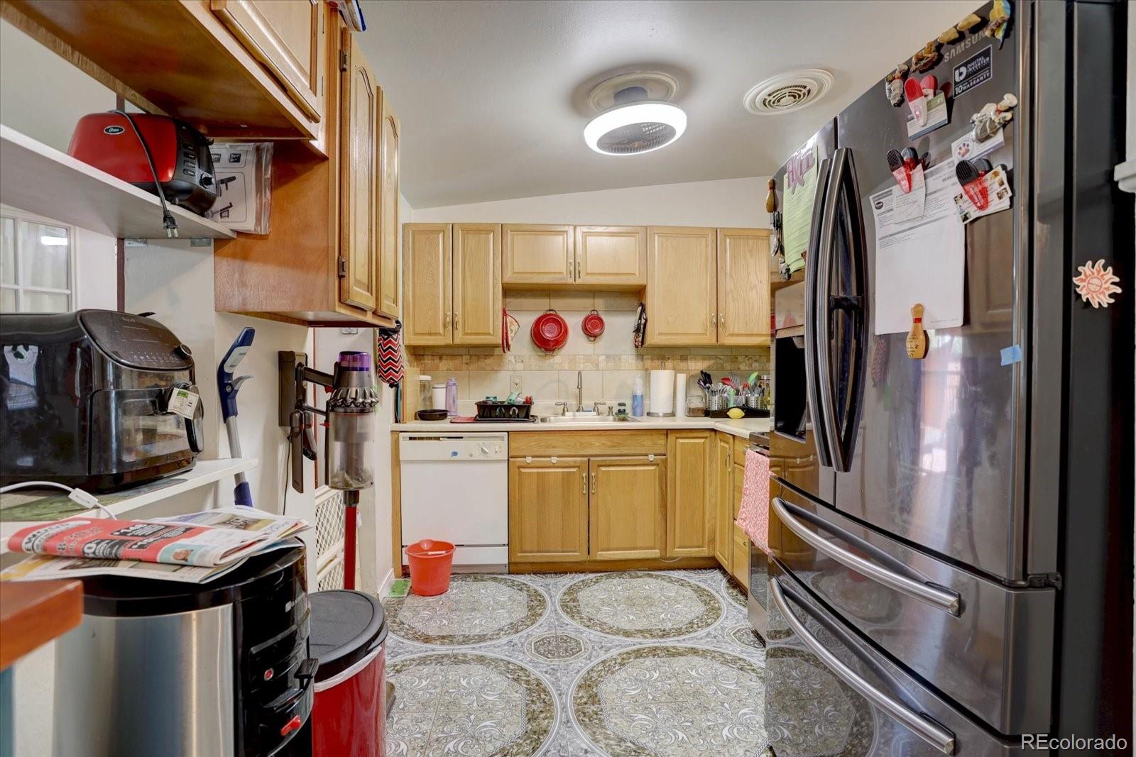 MLS Image #27 for 2621 s perry ,denver, Colorado
