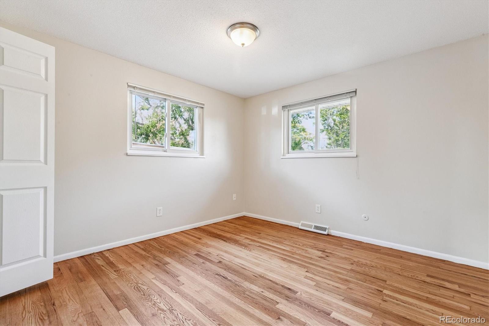 MLS Image #10 for 7255 e louisiana avenue,denver, Colorado