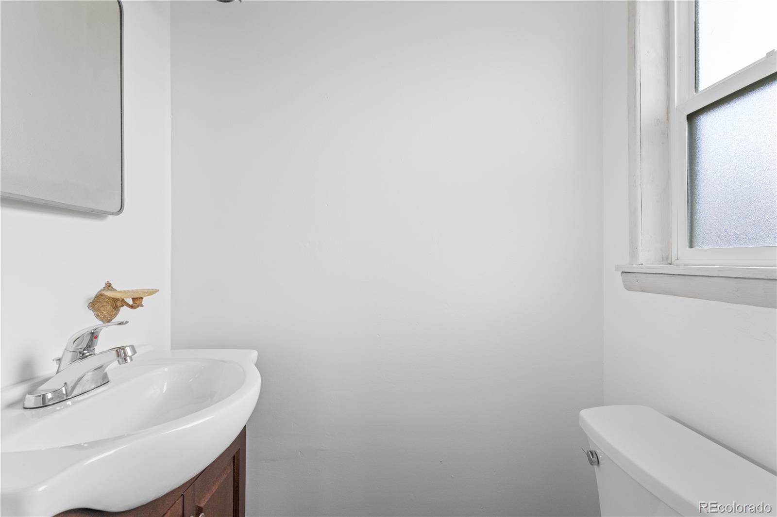 MLS Image #28 for 13045 e 13th avenue,aurora, Colorado