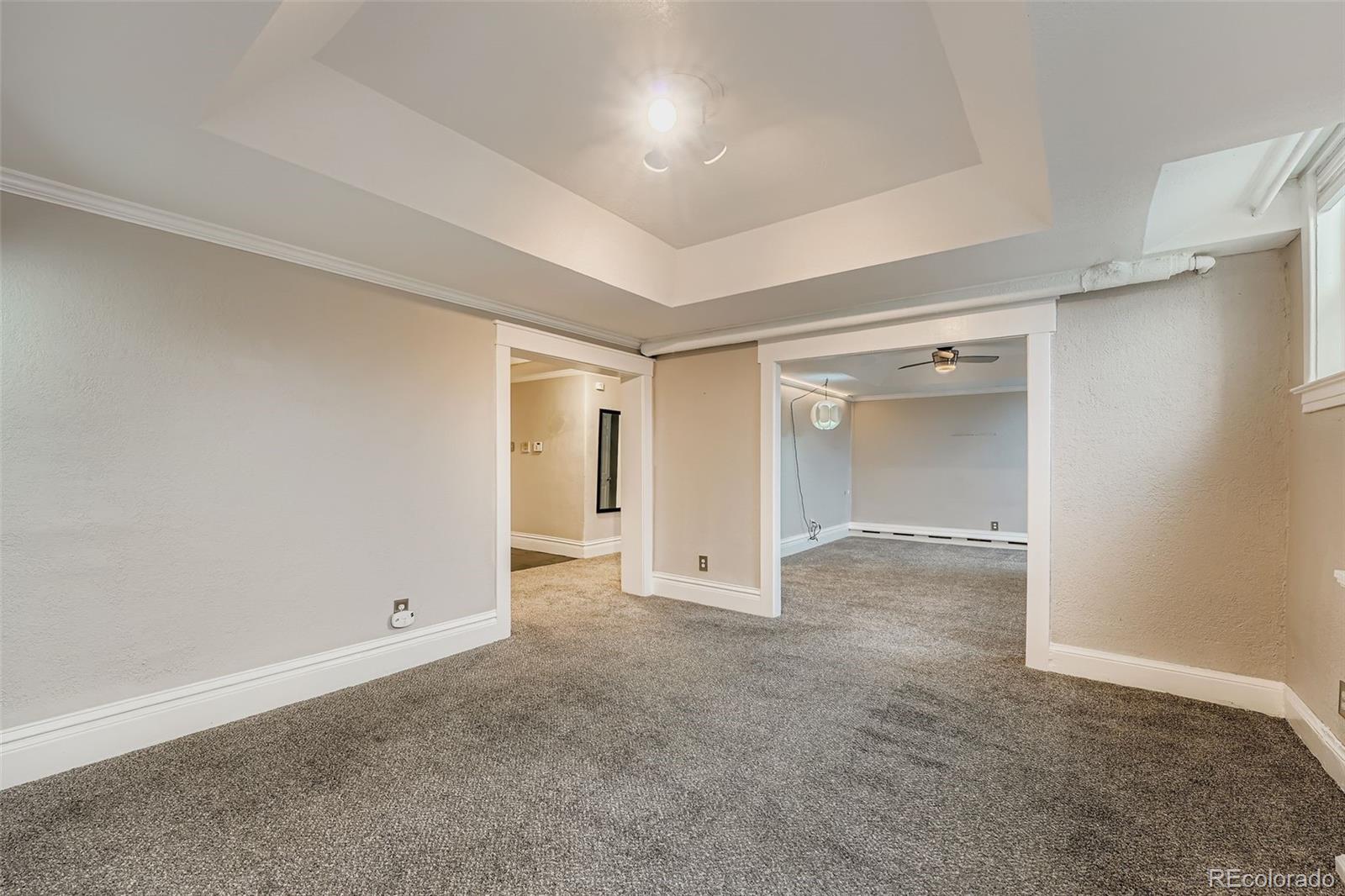 MLS Image #10 for 951 n corona street 5,denver, Colorado