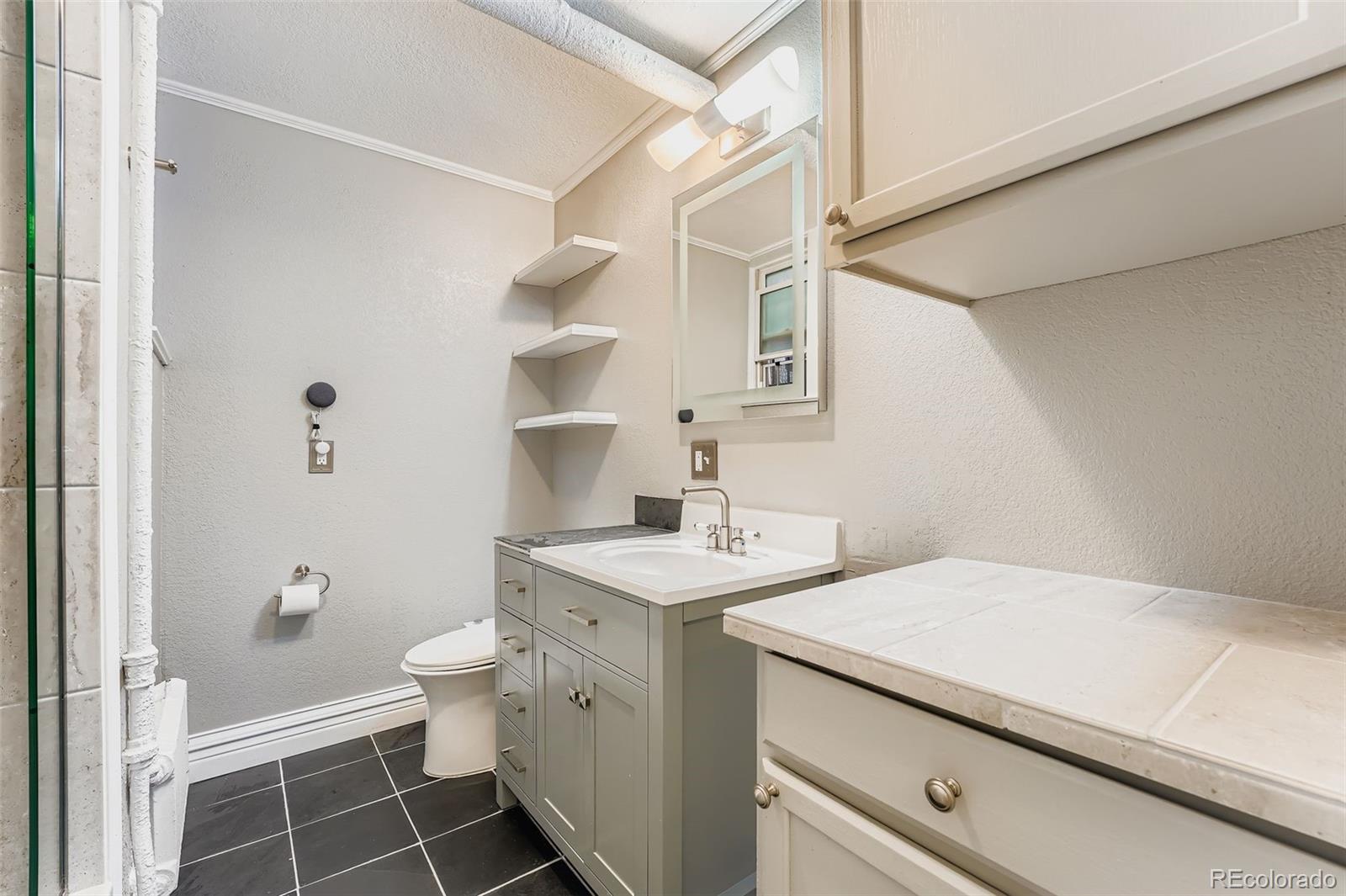 MLS Image #27 for 951 n corona street 5,denver, Colorado