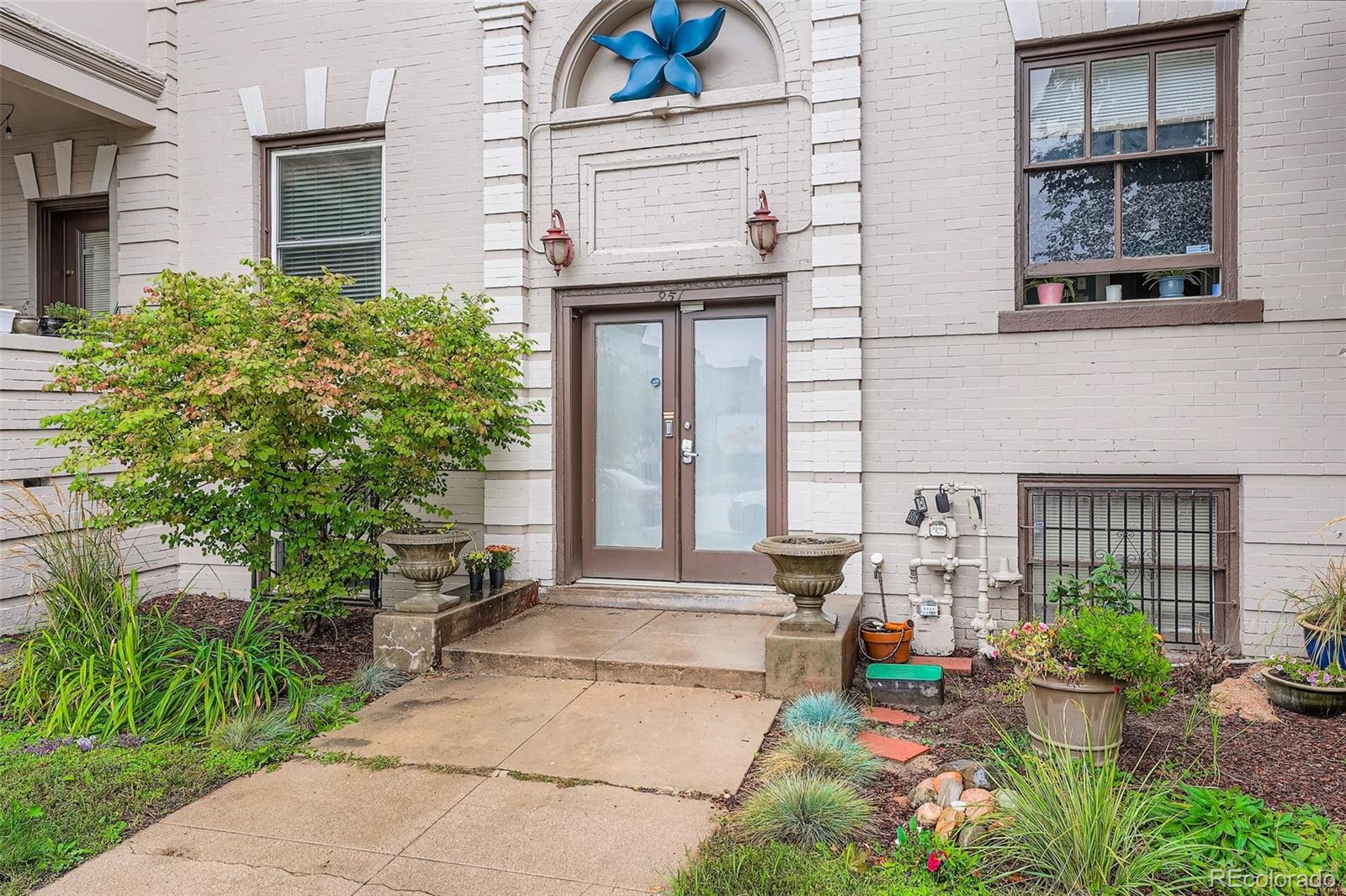 MLS Image #3 for 951 n corona street 5,denver, Colorado