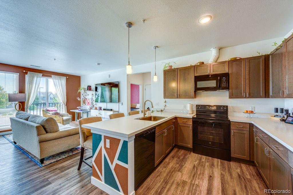 MLS Image #3 for 8475 e 36th avenue 241,denver, Colorado