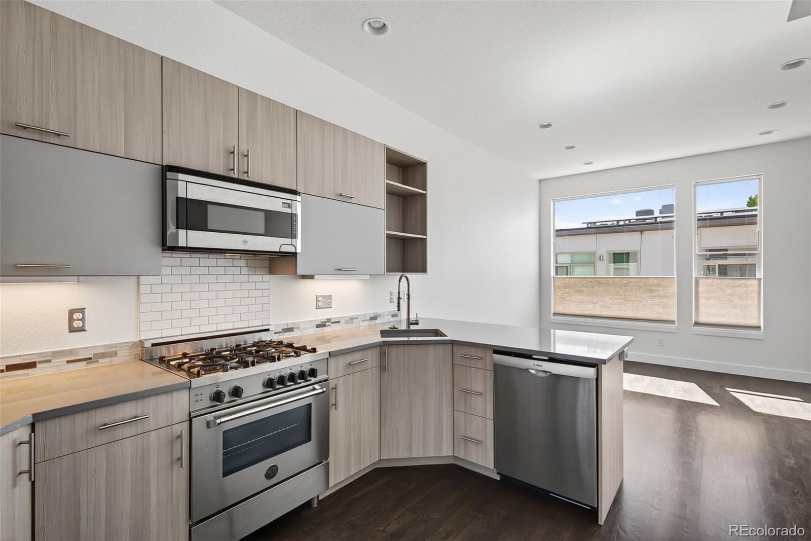MLS Image #4 for 1022 w 37th avenue ,denver, Colorado
