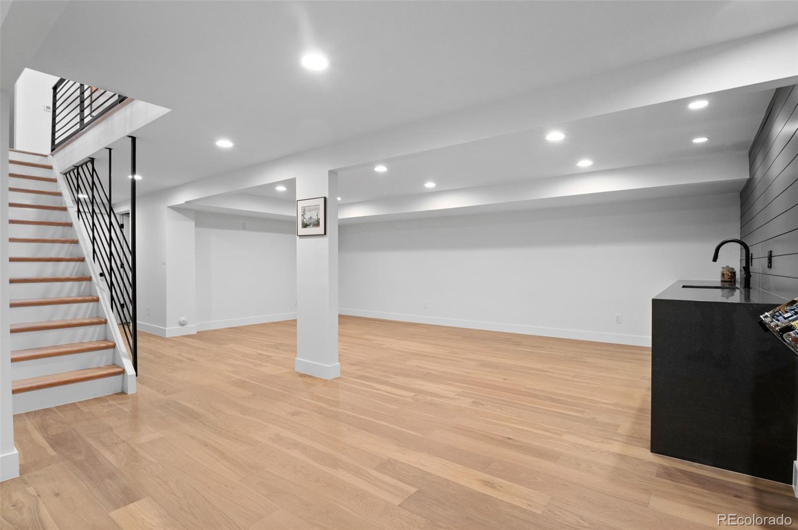 MLS Image #23 for 3049 s vine street,denver, Colorado