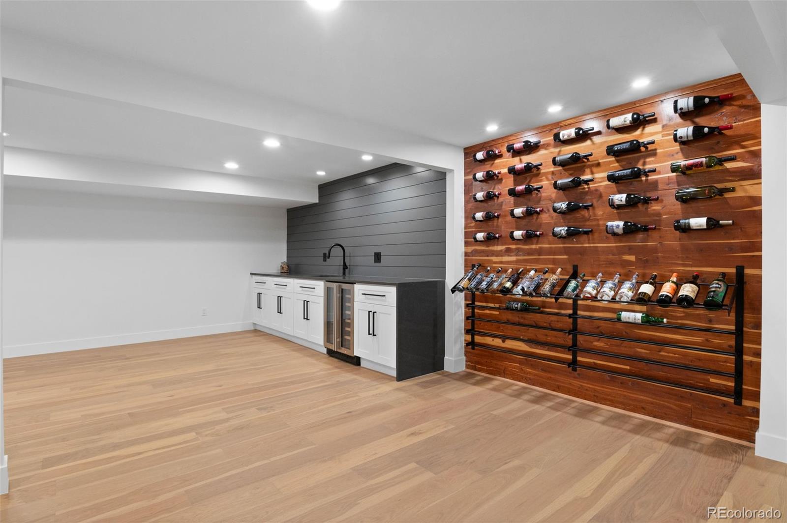 MLS Image #26 for 3049 s vine street,denver, Colorado