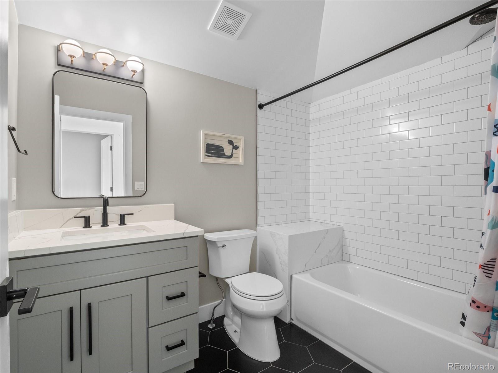MLS Image #30 for 3049 s vine street,denver, Colorado