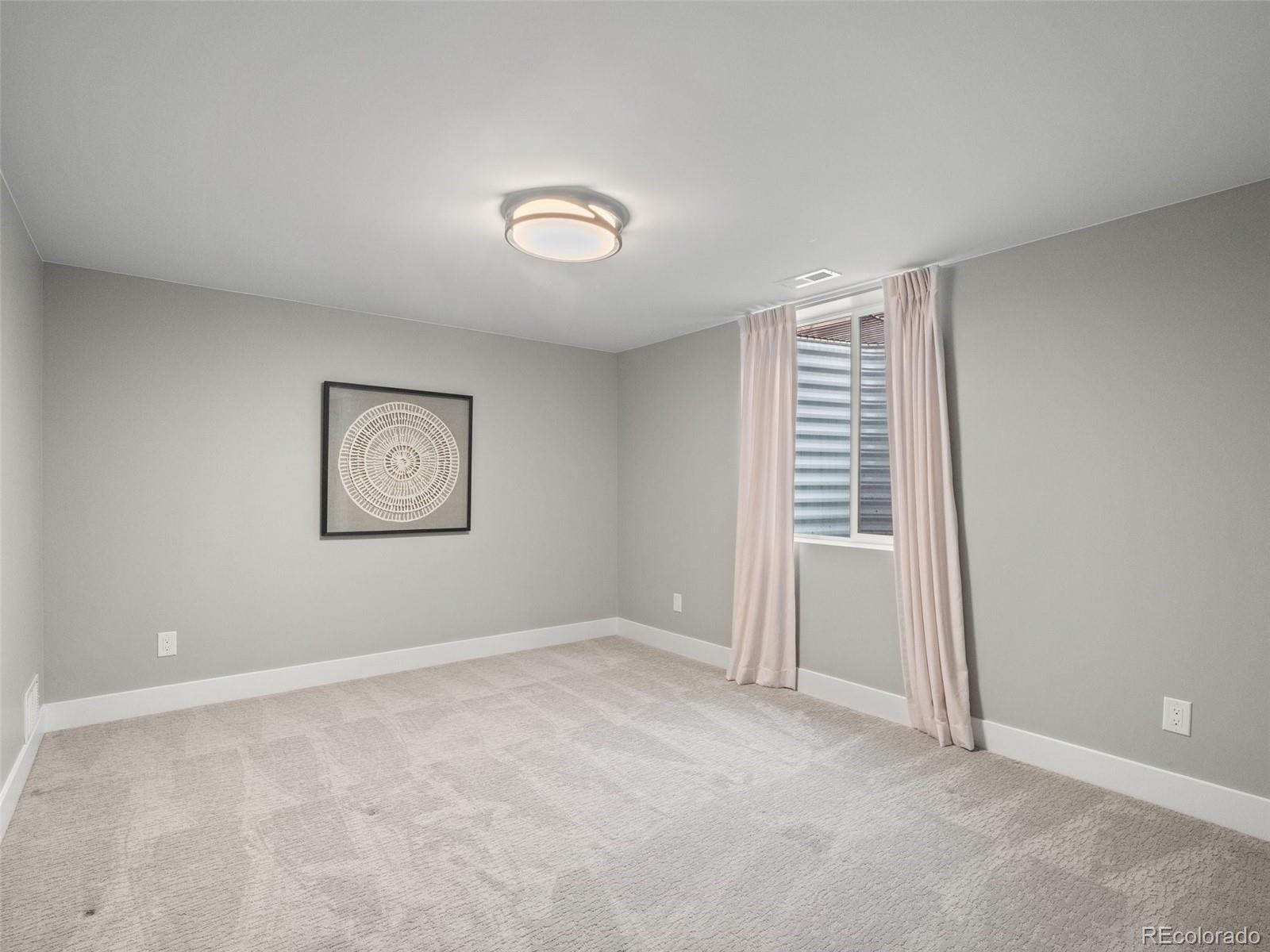 MLS Image #32 for 3049 s vine street,denver, Colorado