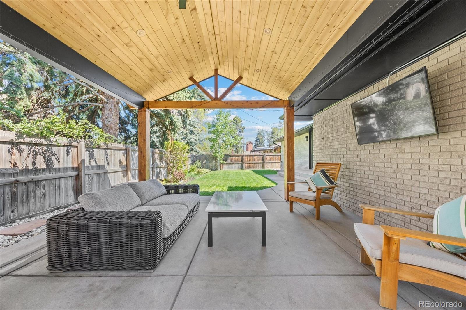 MLS Image #37 for 3049 s vine street,denver, Colorado