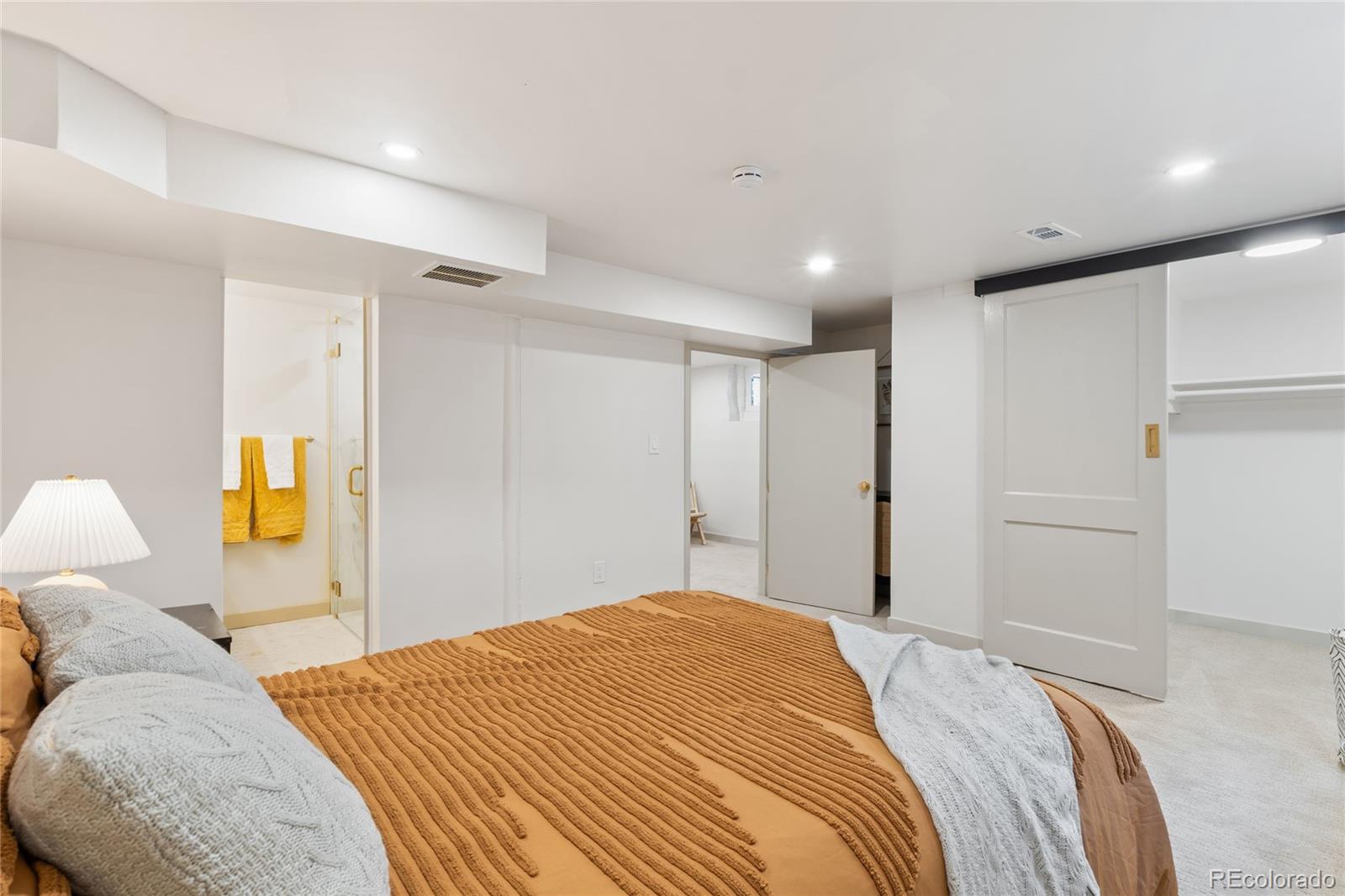MLS Image #23 for 838 s sherman street,denver, Colorado