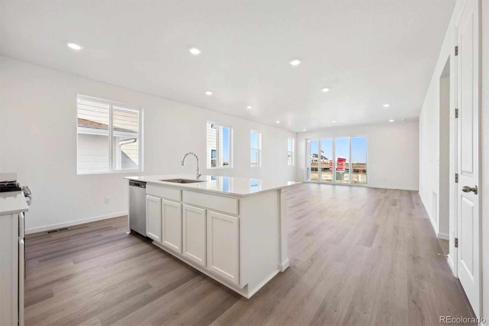 MLS Image #2 for 45941  gentry avenue,bennett, Colorado