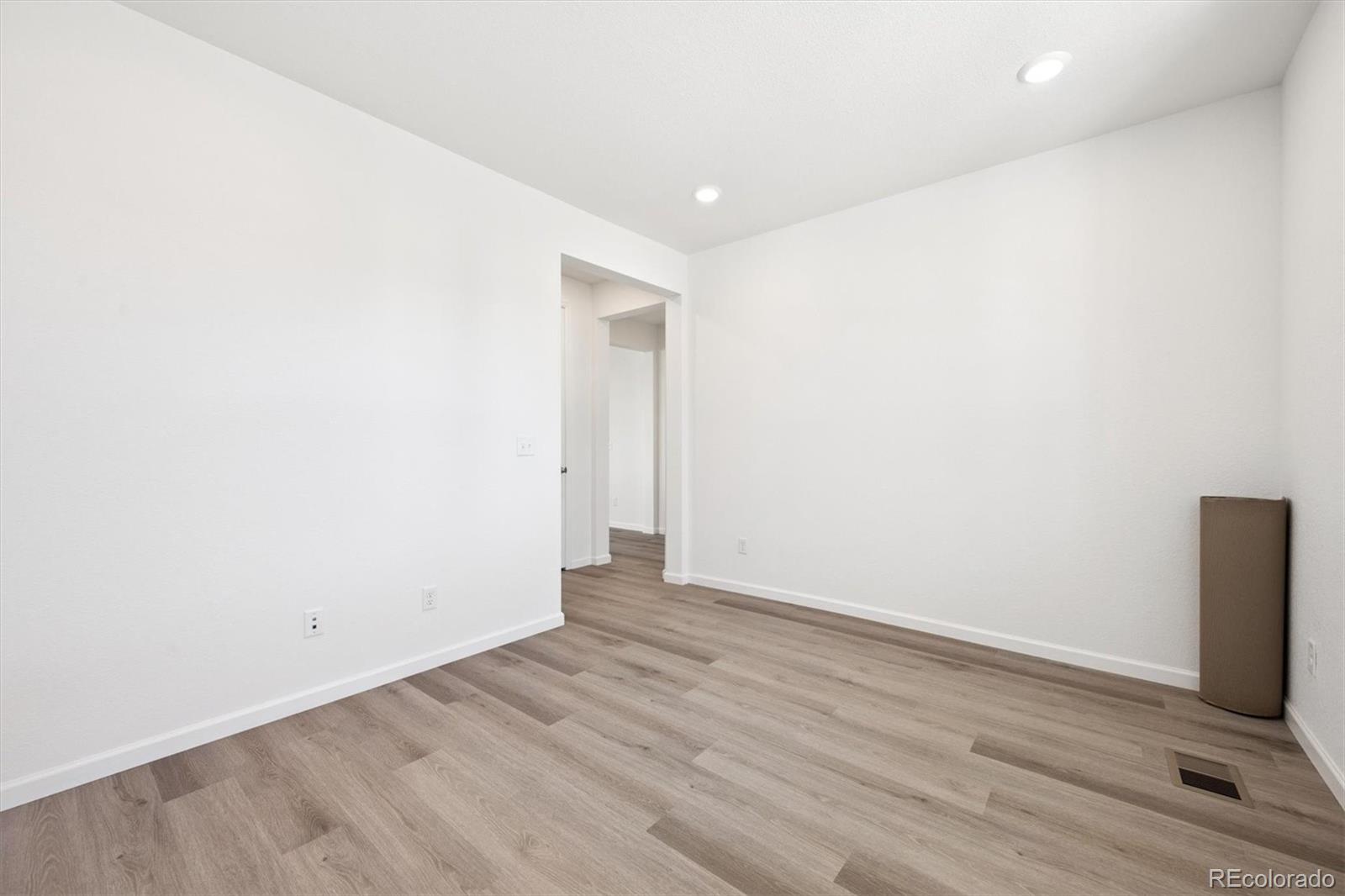MLS Image #8 for 45941  gentry avenue,bennett, Colorado