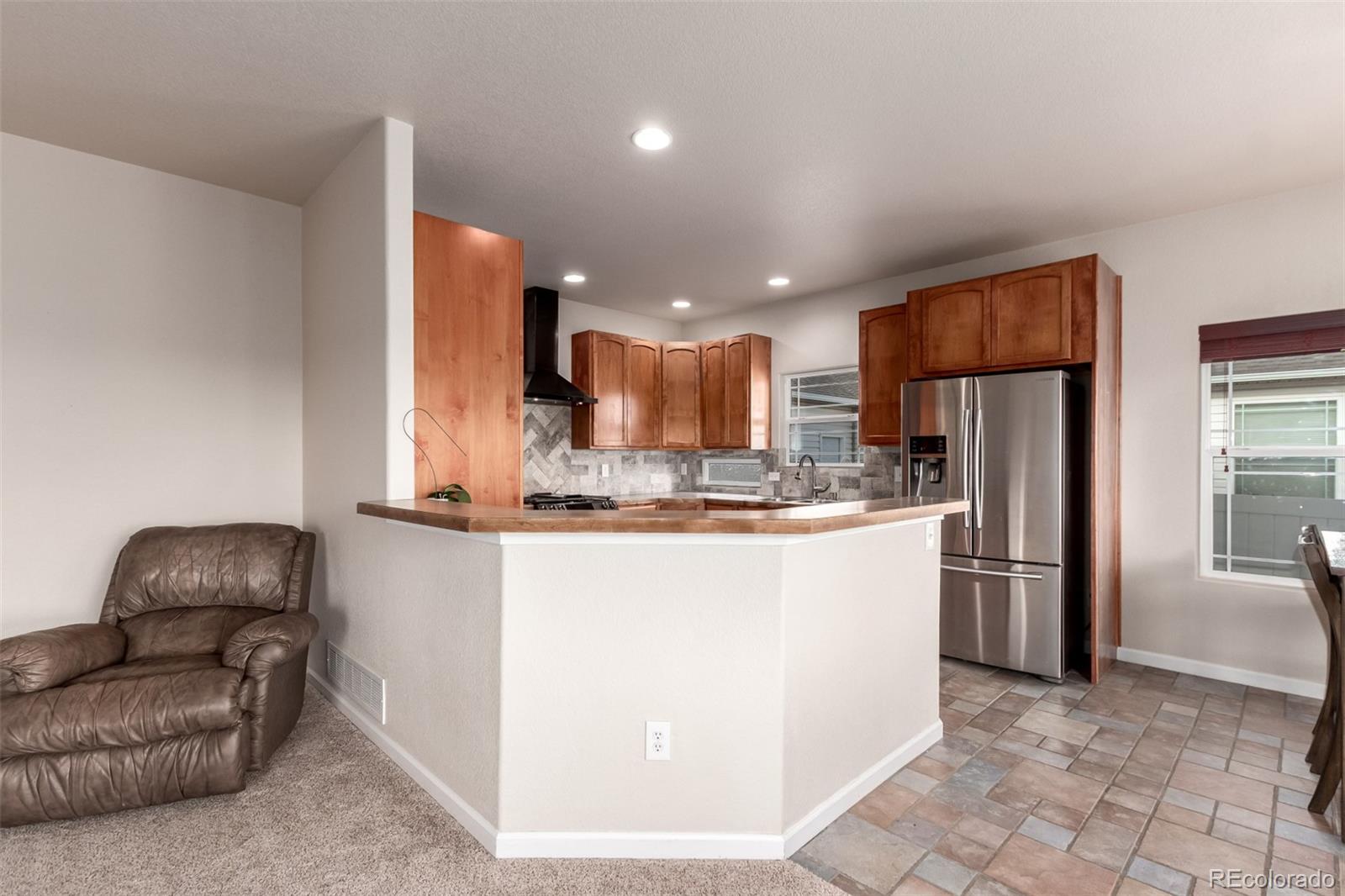 MLS Image #7 for 1210  glen creighton drive,dacono, Colorado