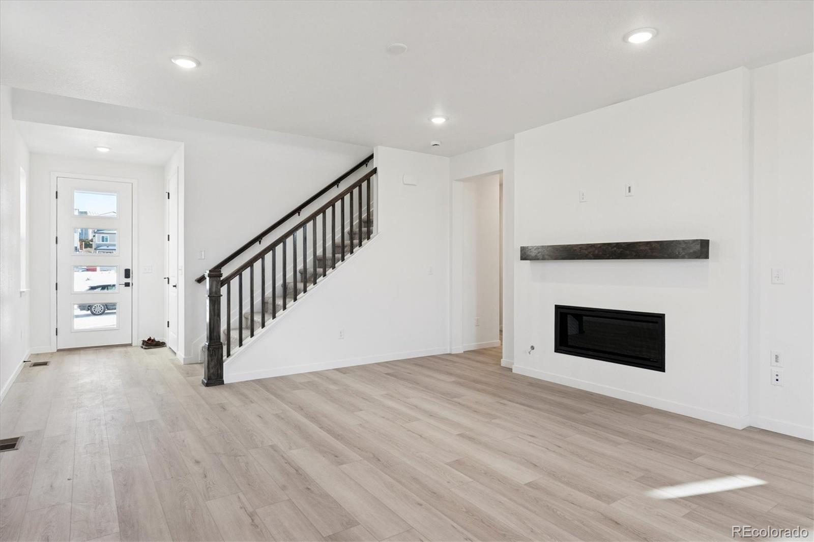 MLS Image #2 for 9148  hayden peak street,englewood, Colorado