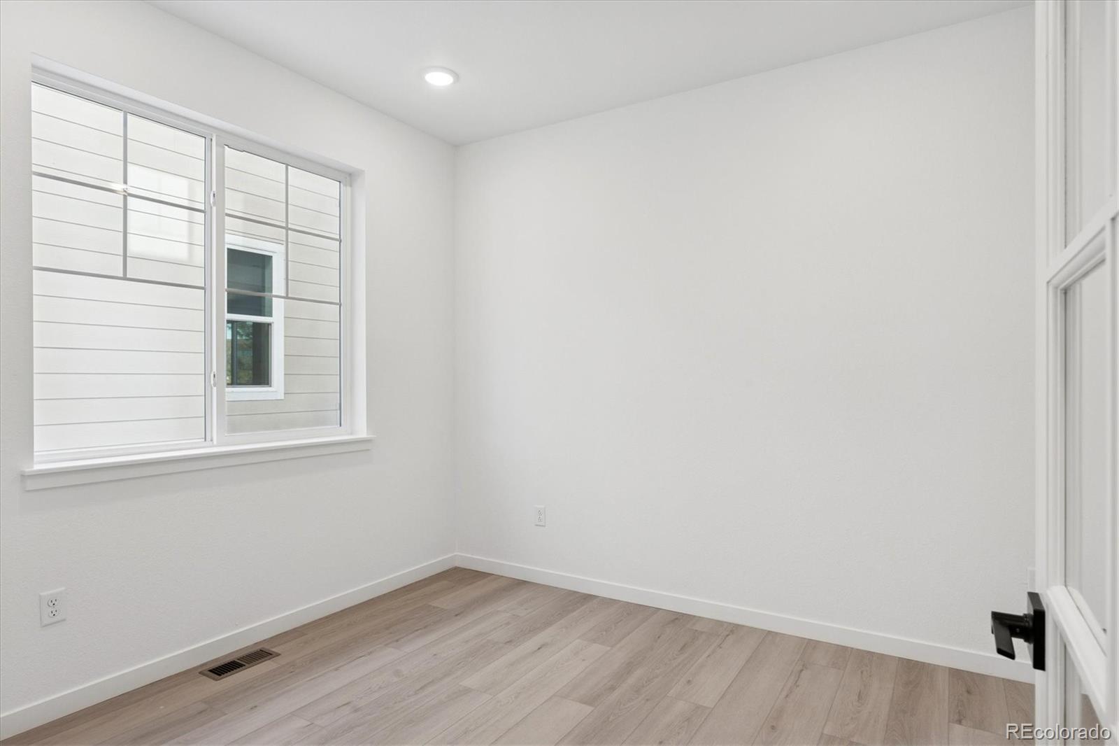 MLS Image #6 for 9148  hayden peak street,englewood, Colorado