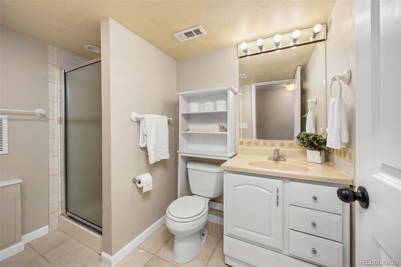 MLS Image #19 for 3760  barnard lane,johnstown, Colorado