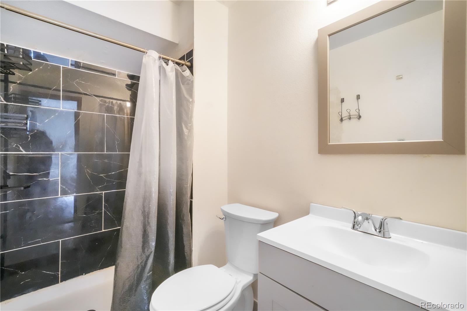 MLS Image #31 for 908  candlestar loop,fountain, Colorado