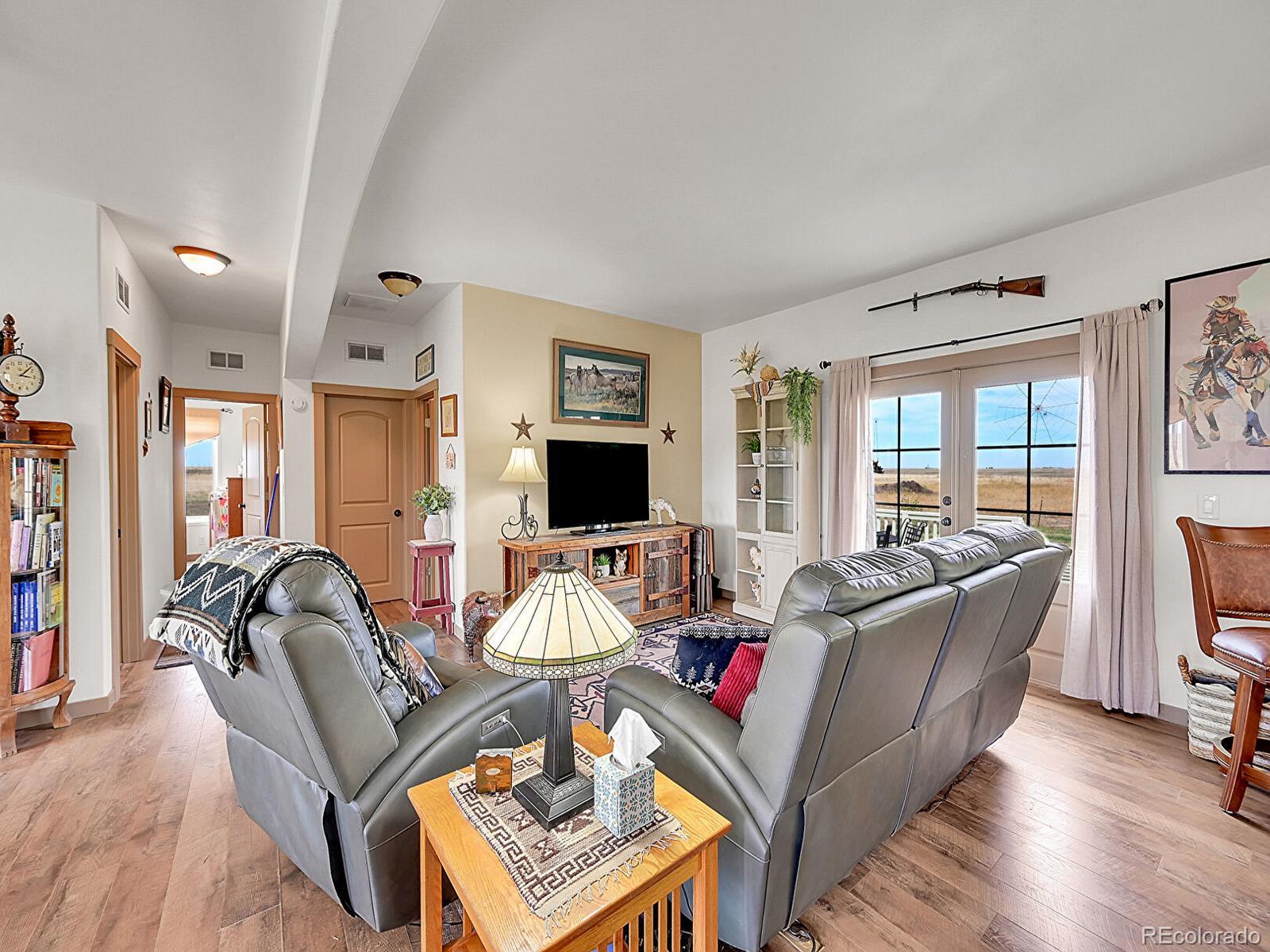 MLS Image #13 for 10660  schumaker road,bennett, Colorado