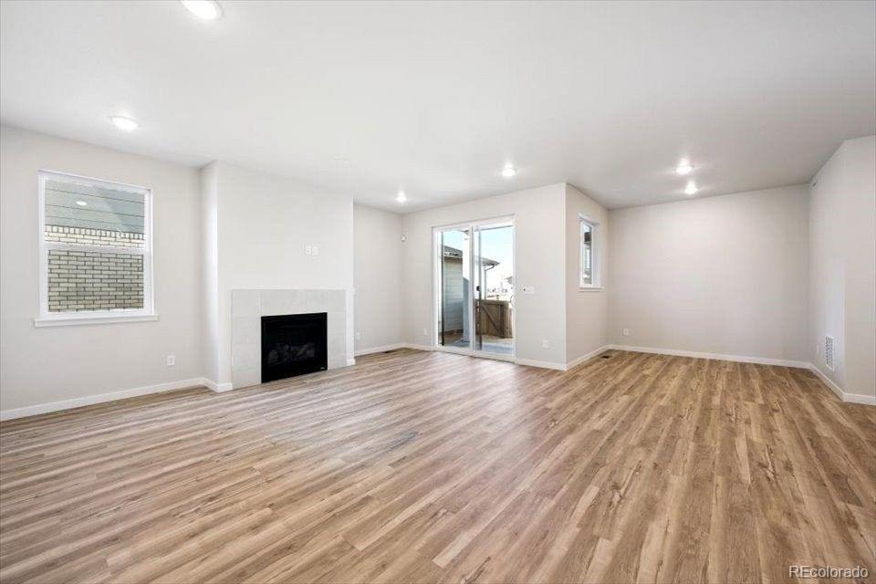 MLS Image #3 for 4719 n valdai court,aurora, Colorado