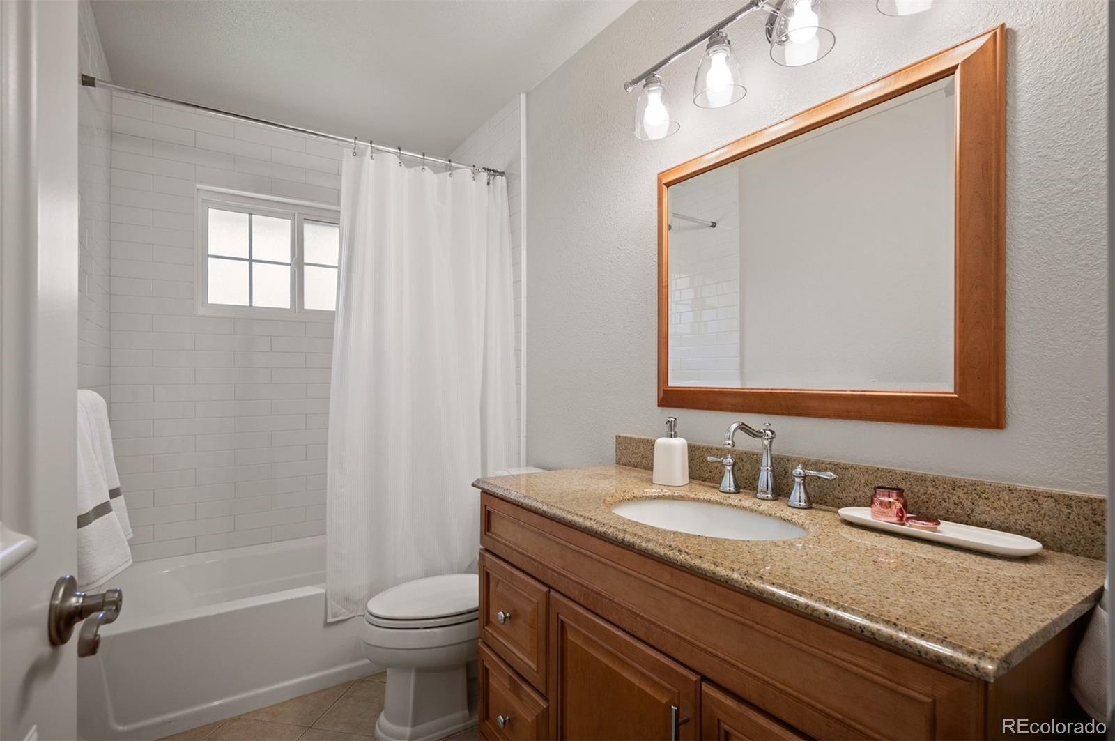 MLS Image #10 for 7055 e virginia avenue,denver, Colorado