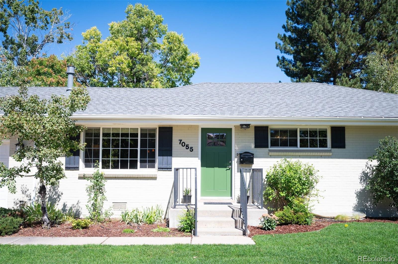 MLS Image #15 for 7055 e virginia avenue,denver, Colorado