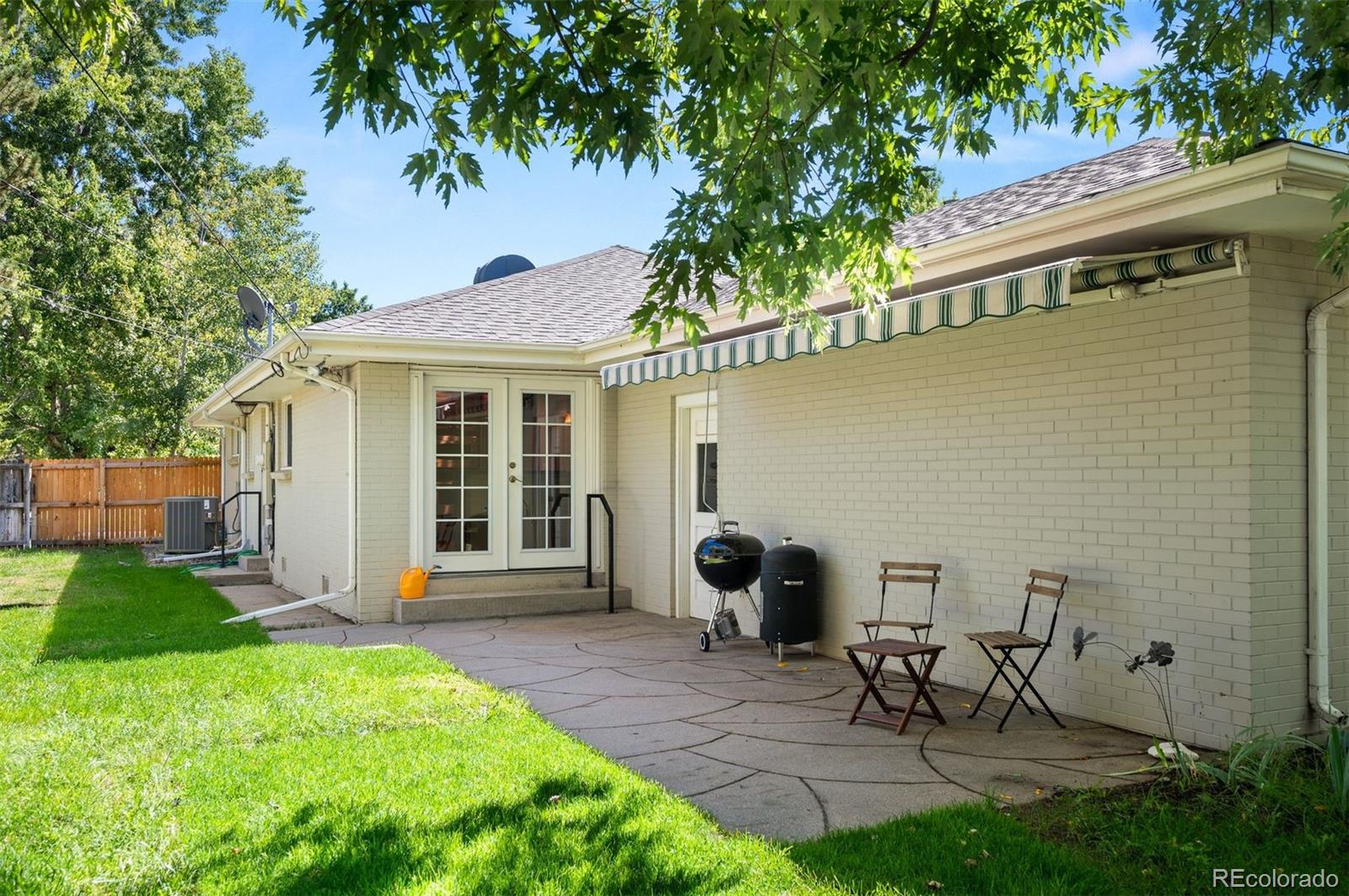 MLS Image #16 for 7055 e virginia avenue,denver, Colorado