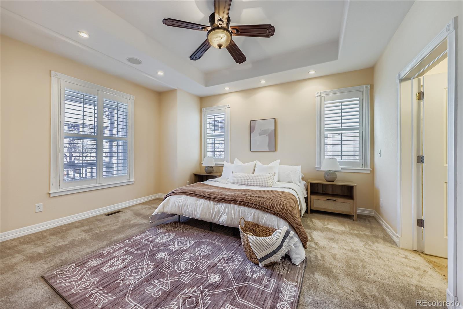 MLS Image #15 for 10138 e 28th avenue,denver, Colorado