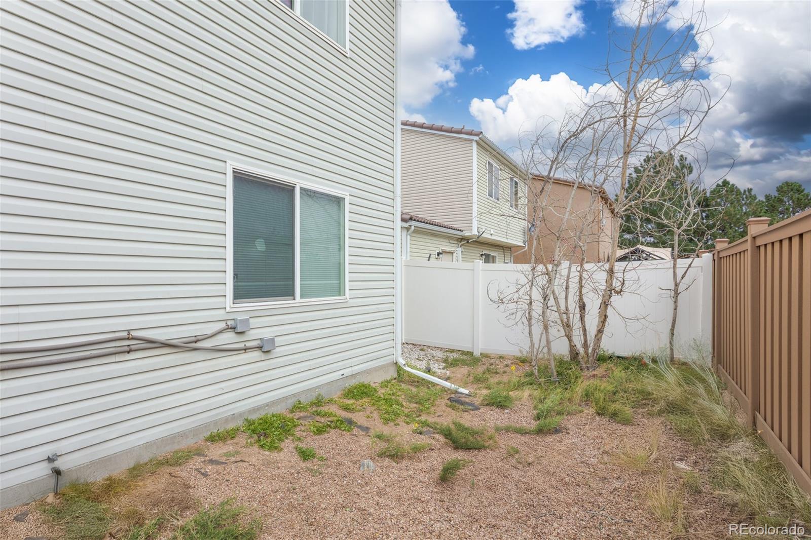 MLS Image #22 for 18636 e 42nd avenue,denver, Colorado