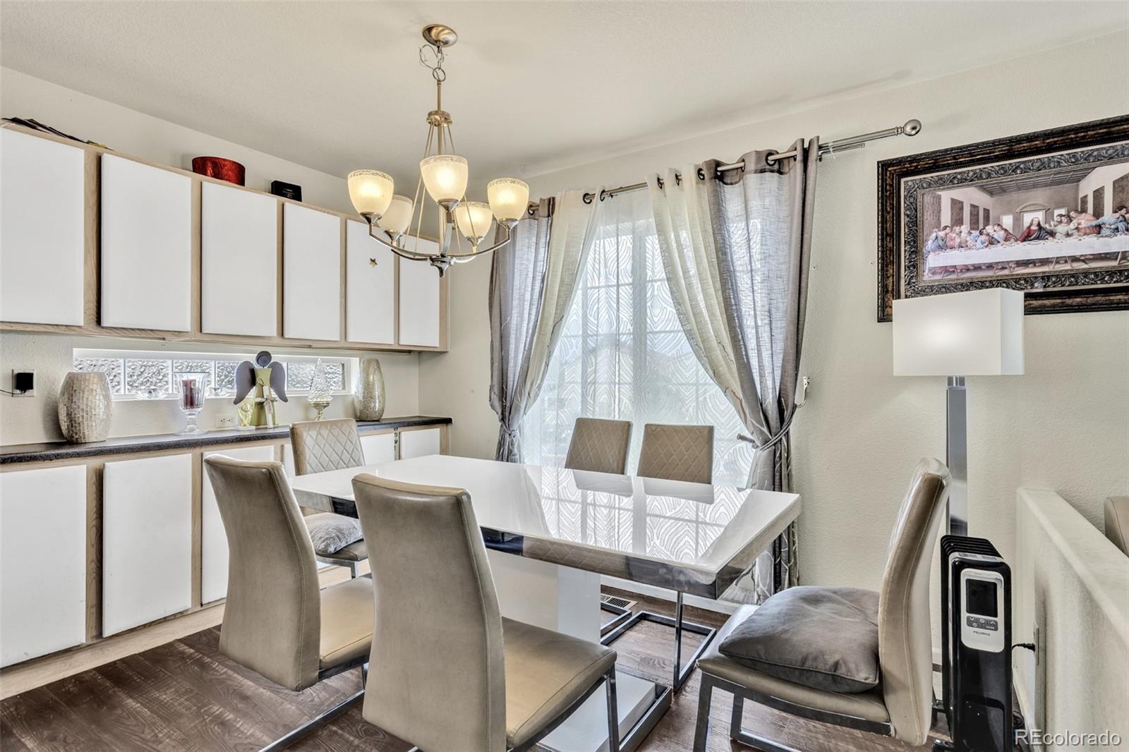 MLS Image #6 for 18636 e 42nd avenue,denver, Colorado