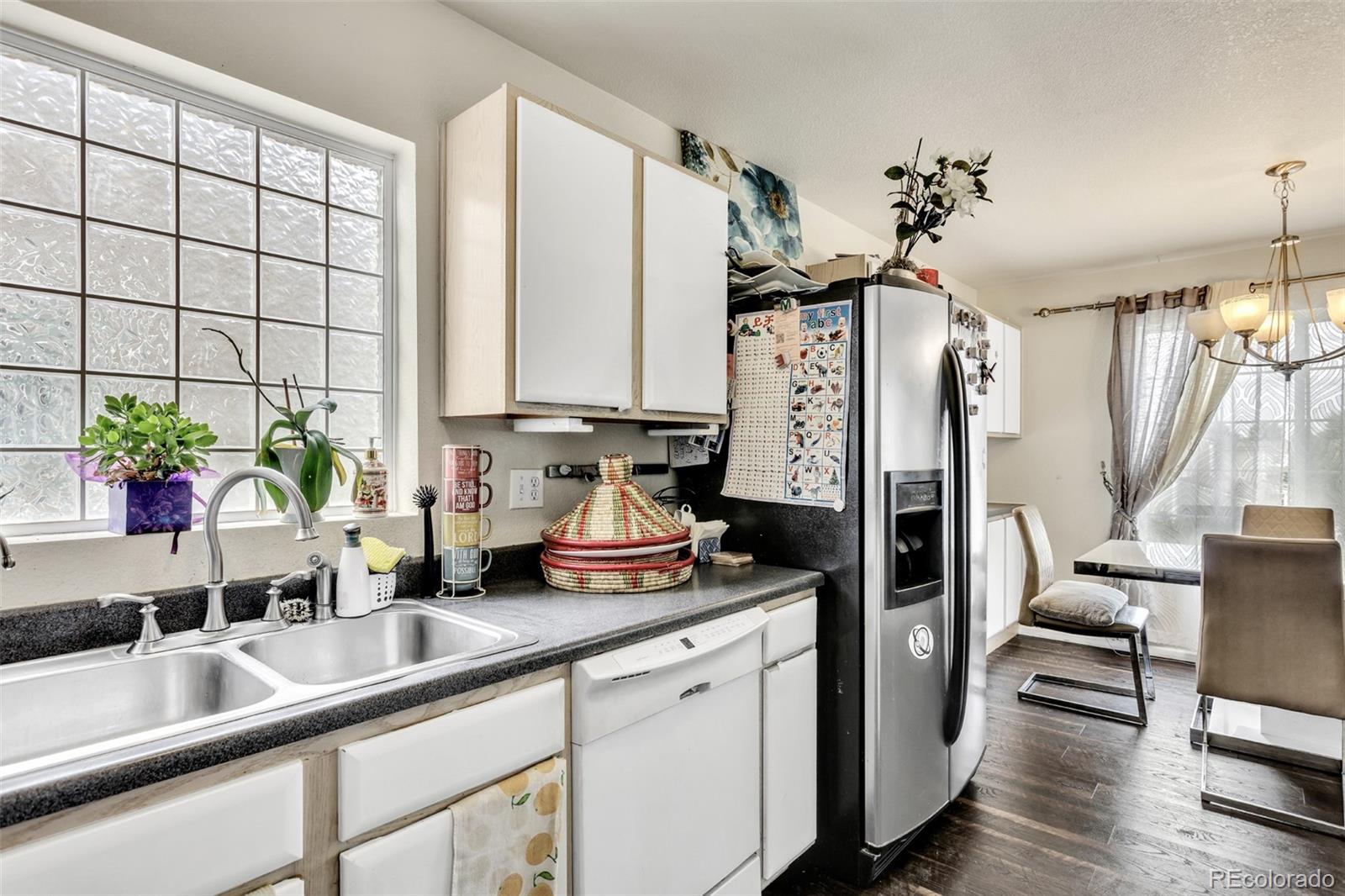 MLS Image #8 for 18636 e 42nd avenue,denver, Colorado