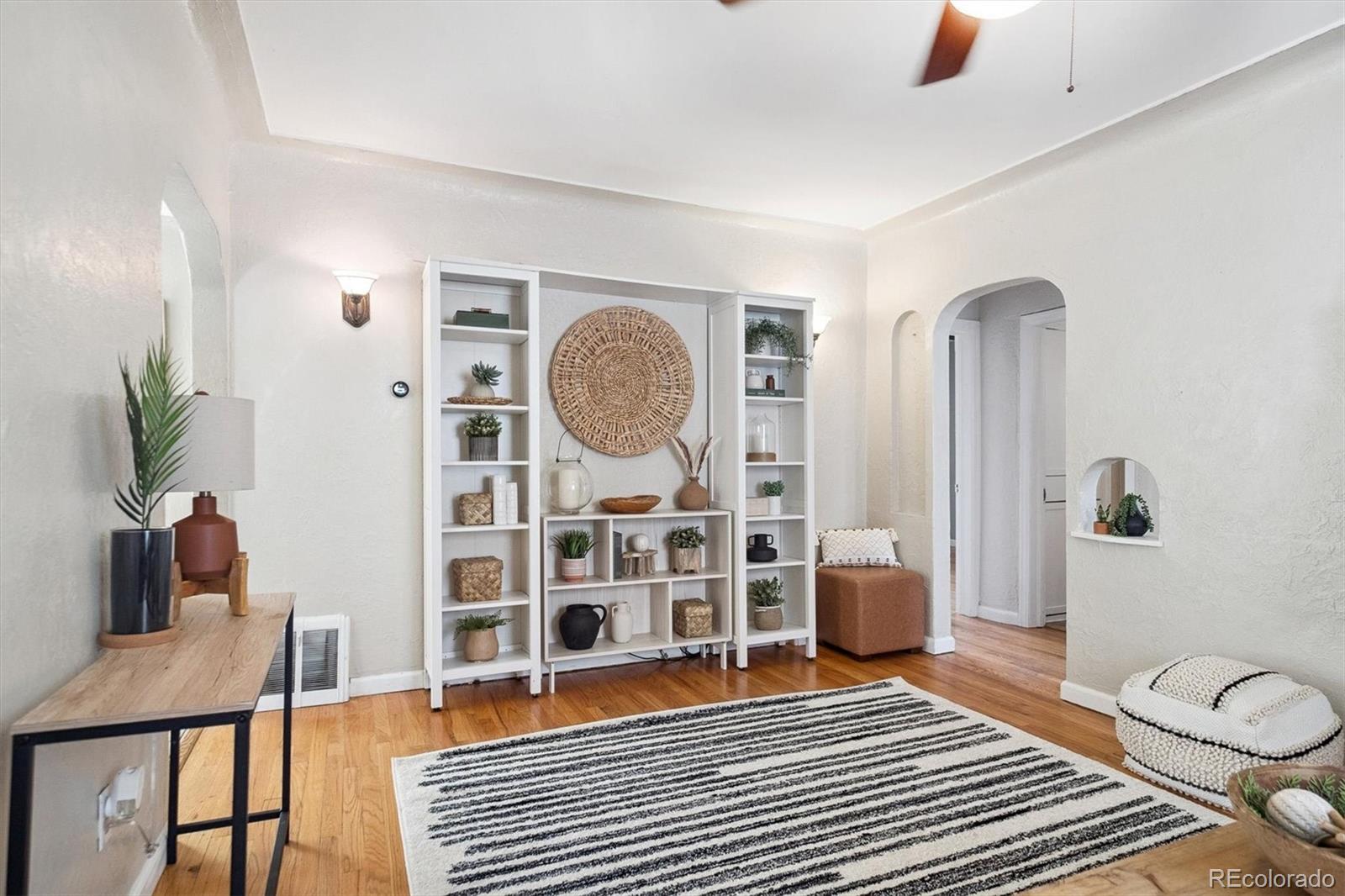 MLS Image #4 for 3857 s clarkson street,englewood, Colorado