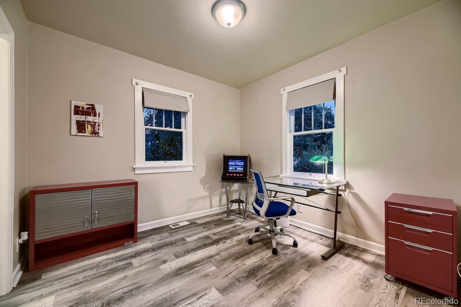 MLS Image #10 for 4779 s bannock street,englewood, Colorado