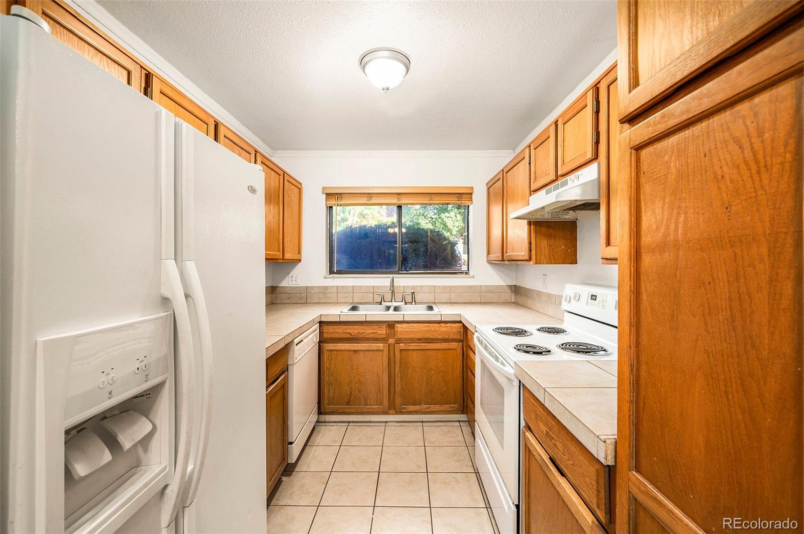 MLS Image #4 for 443  wright street 108,lakewood, Colorado