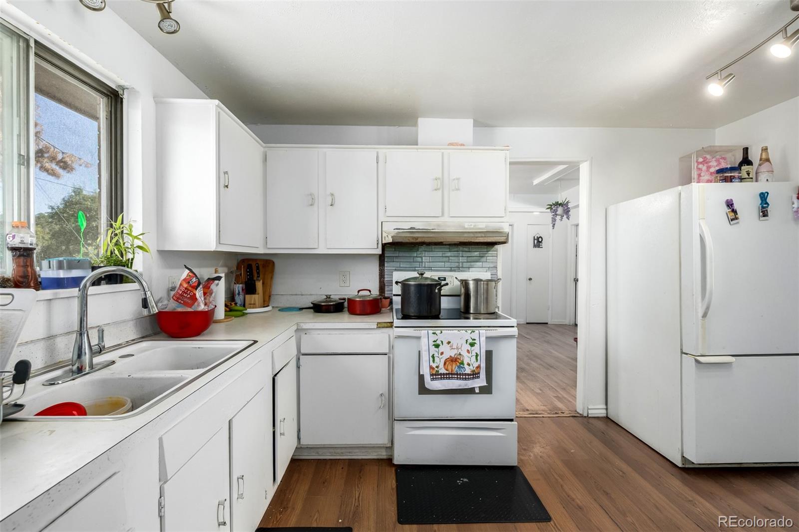 MLS Image #17 for 12161 e center drive,aurora, Colorado