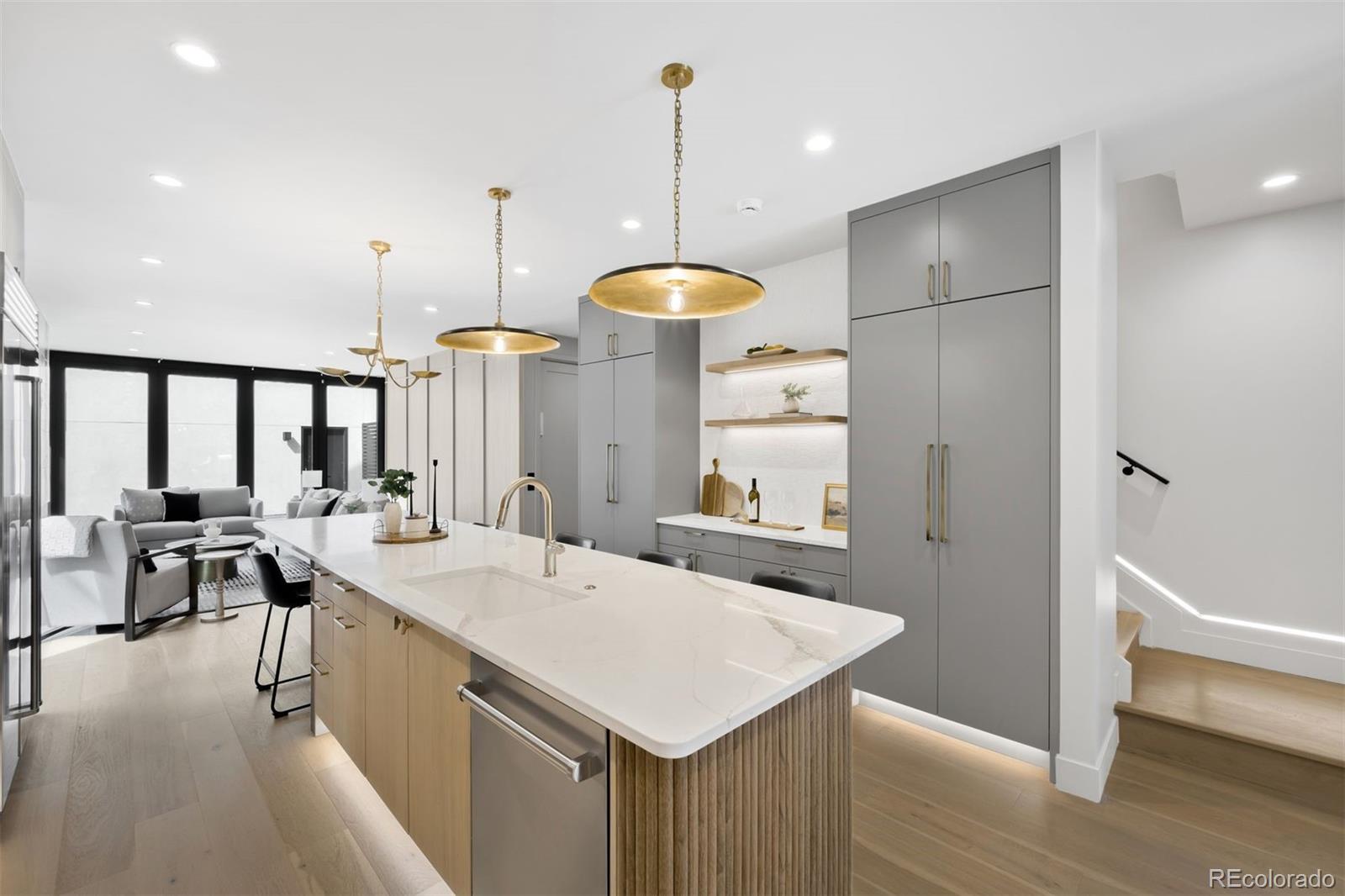 MLS Image #5 for 411  madison street,denver, Colorado