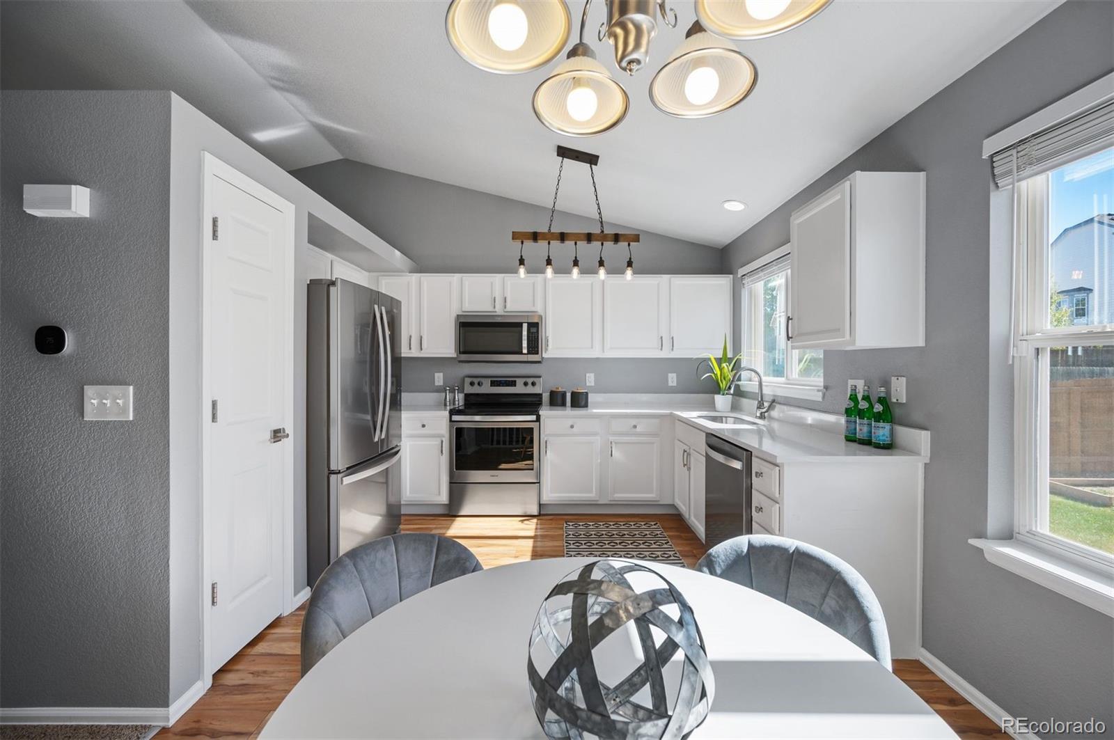 MLS Image #11 for 20662 e jefferson avenue,aurora, Colorado