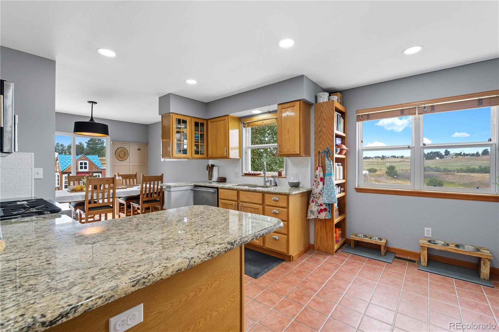 MLS Image #10 for 36023  winchester road,elizabeth, Colorado