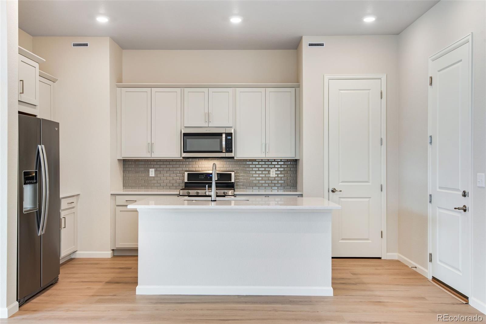 MLS Image #15 for 1760  mount meeker avenue,berthoud, Colorado