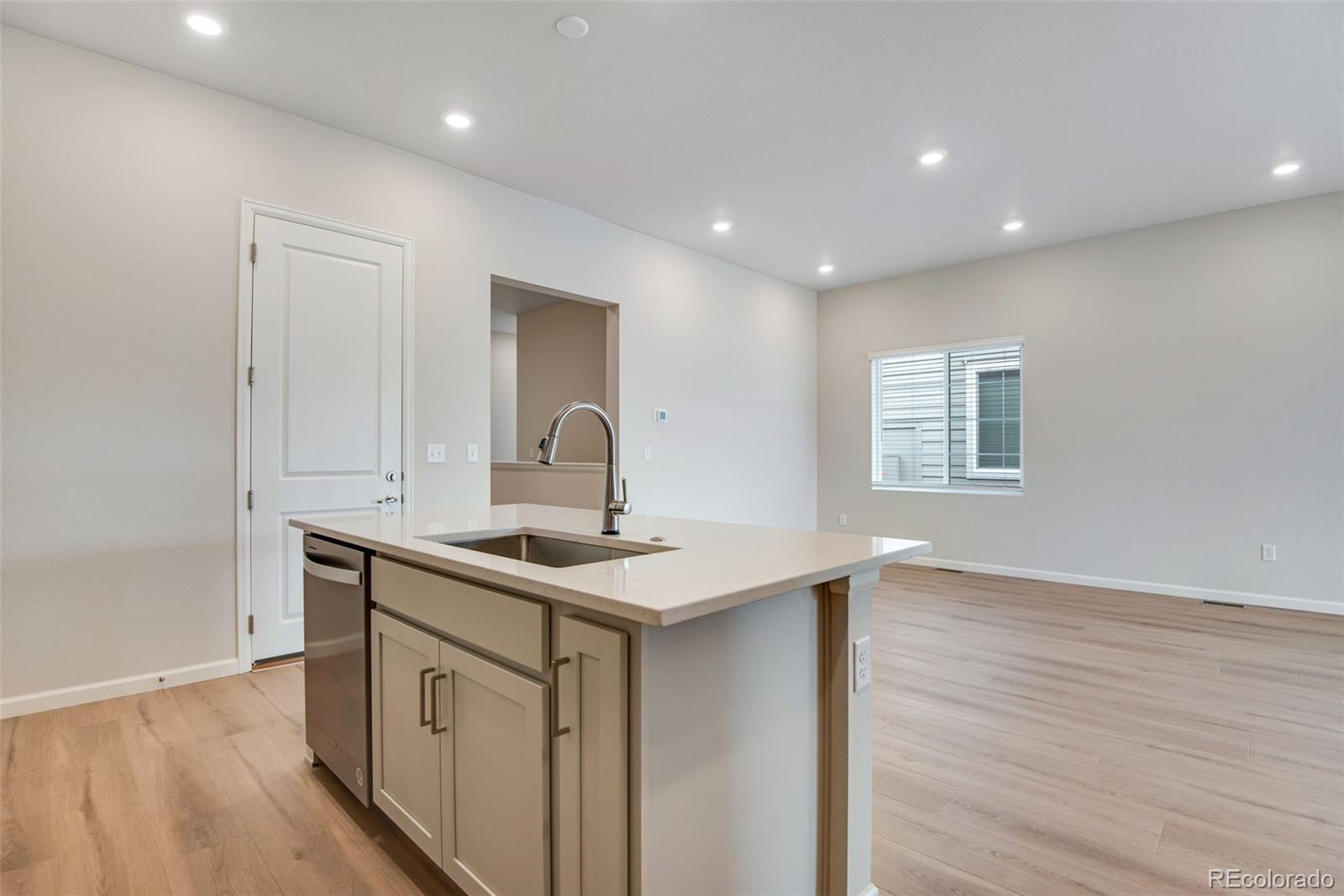 MLS Image #16 for 1760  mount meeker avenue,berthoud, Colorado