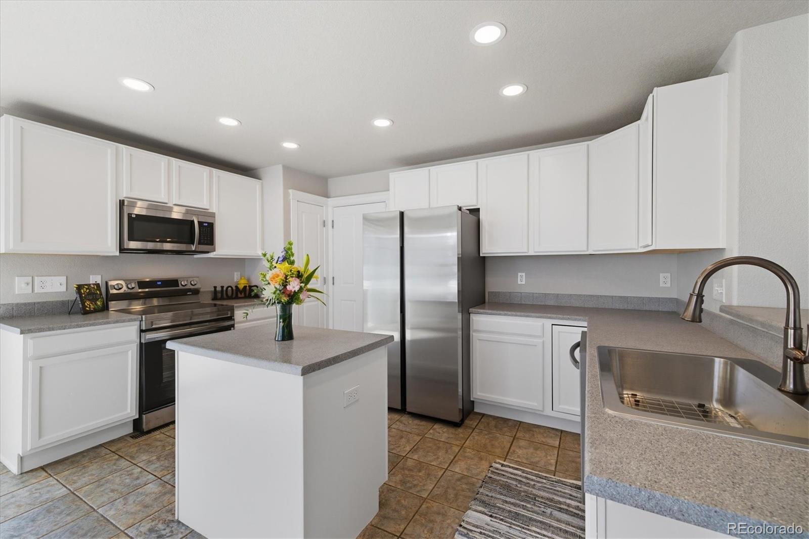 MLS Image #12 for 9452 e 106th drive,commerce city, Colorado