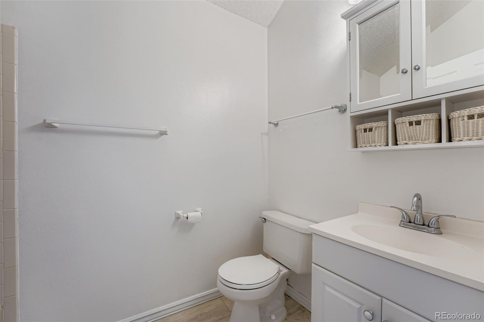 MLS Image #24 for 17315 e rice circle g,aurora, Colorado