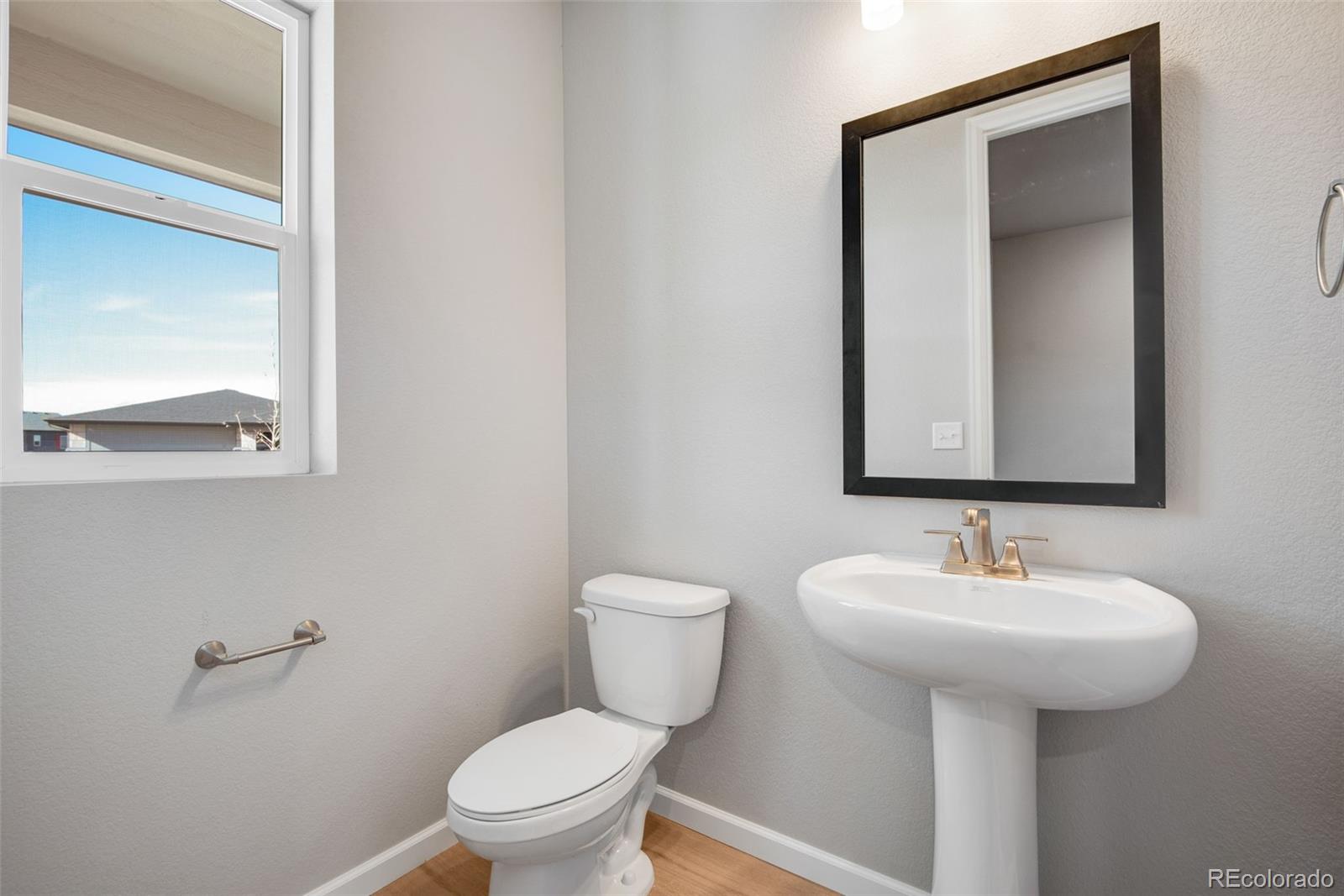 MLS Image #17 for 8572  eckley street,littleton, Colorado