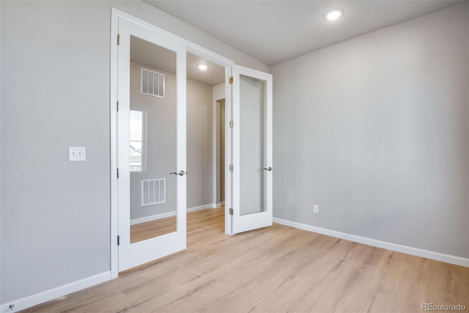 MLS Image #42 for 8572  eckley street,littleton, Colorado