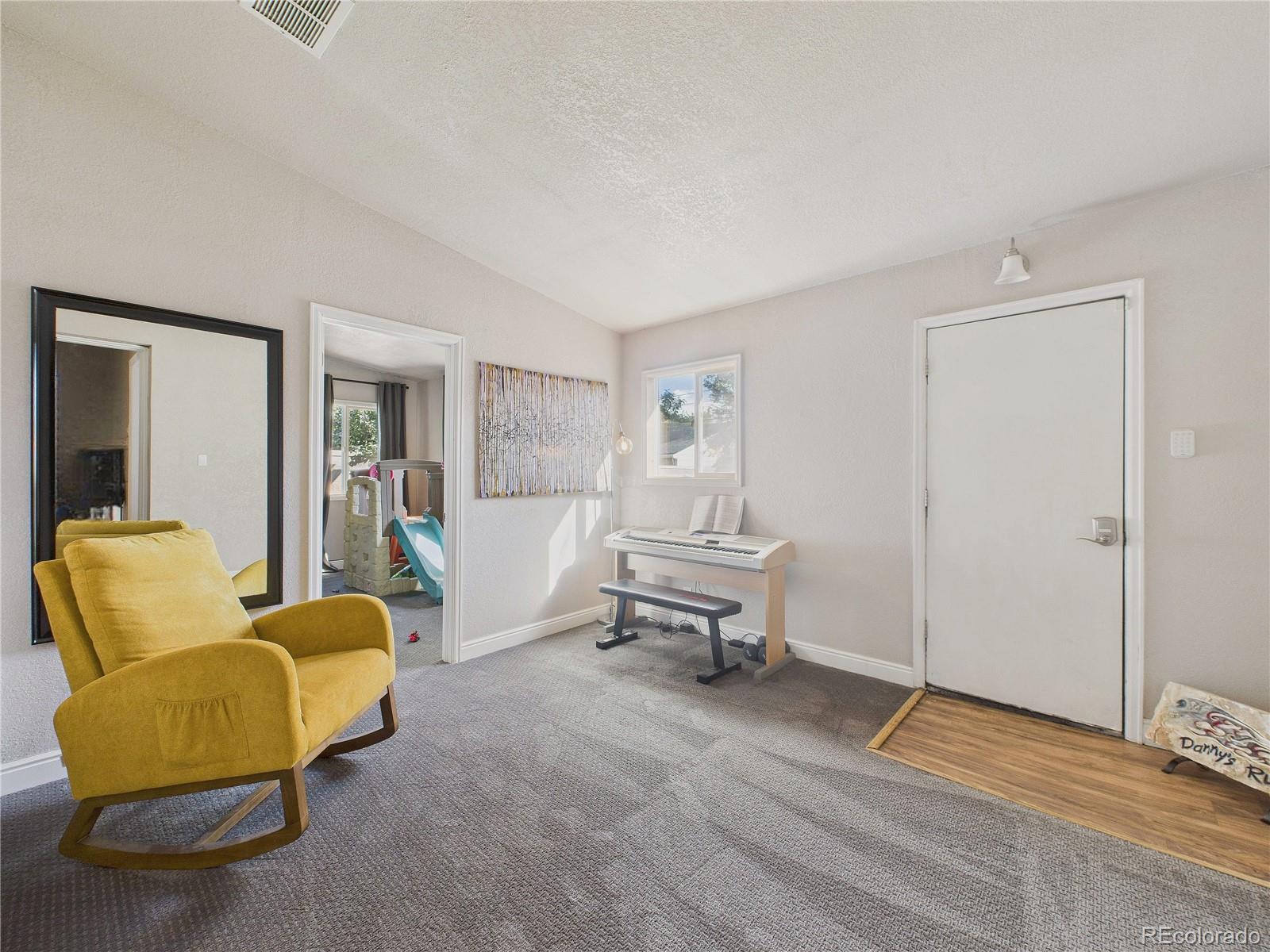 MLS Image #18 for 1610  spruce street,denver, Colorado