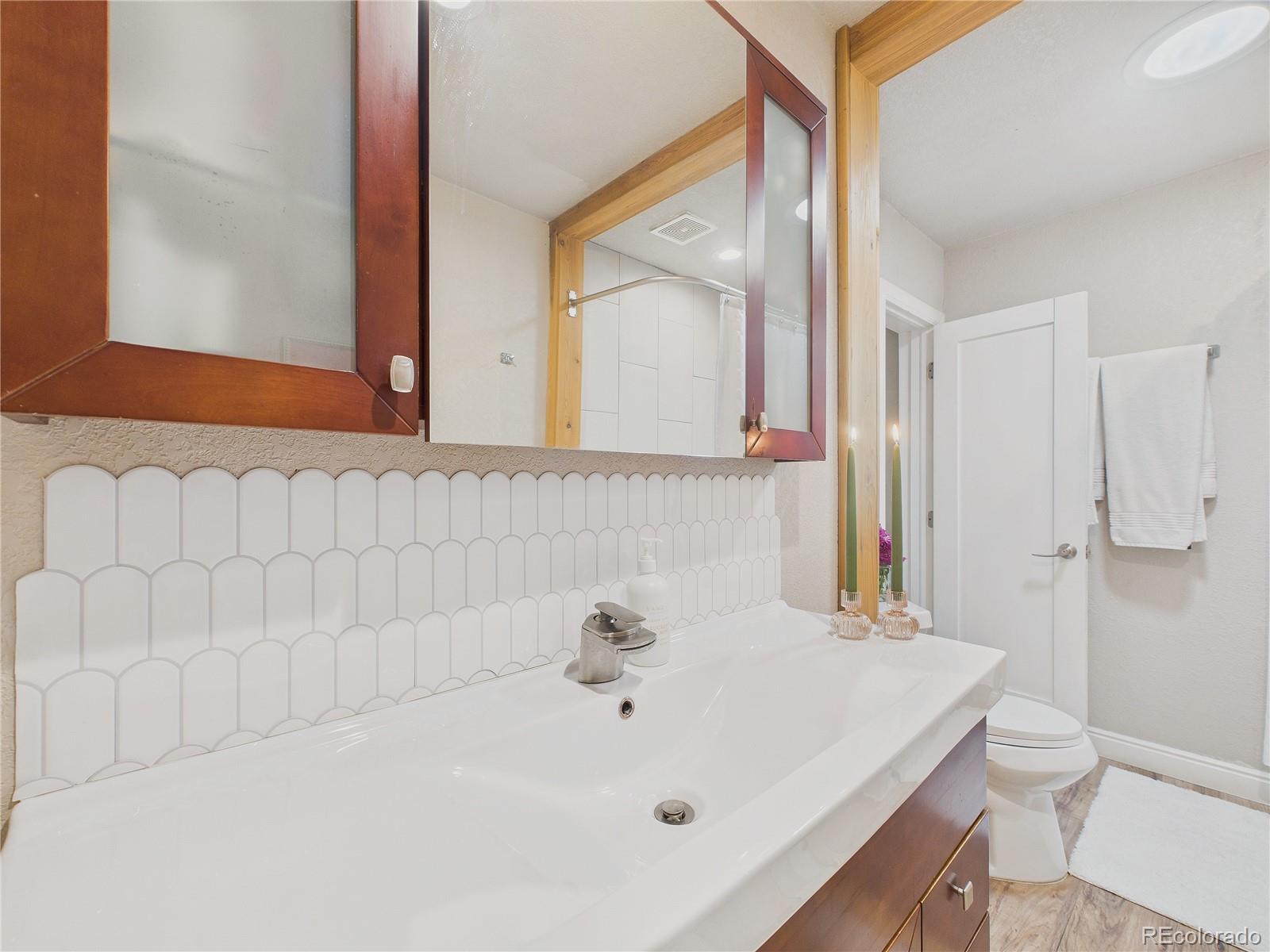 MLS Image #22 for 1610  spruce street,denver, Colorado
