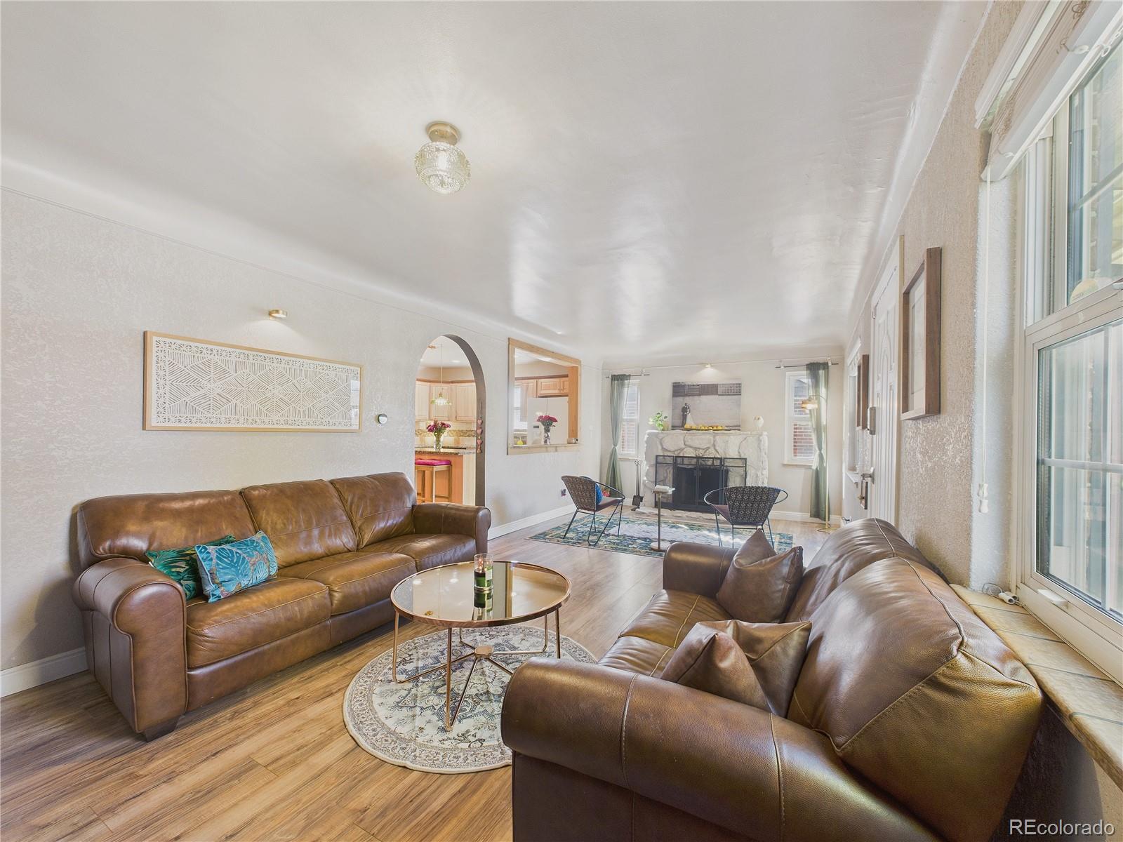 MLS Image #5 for 1610  spruce street,denver, Colorado