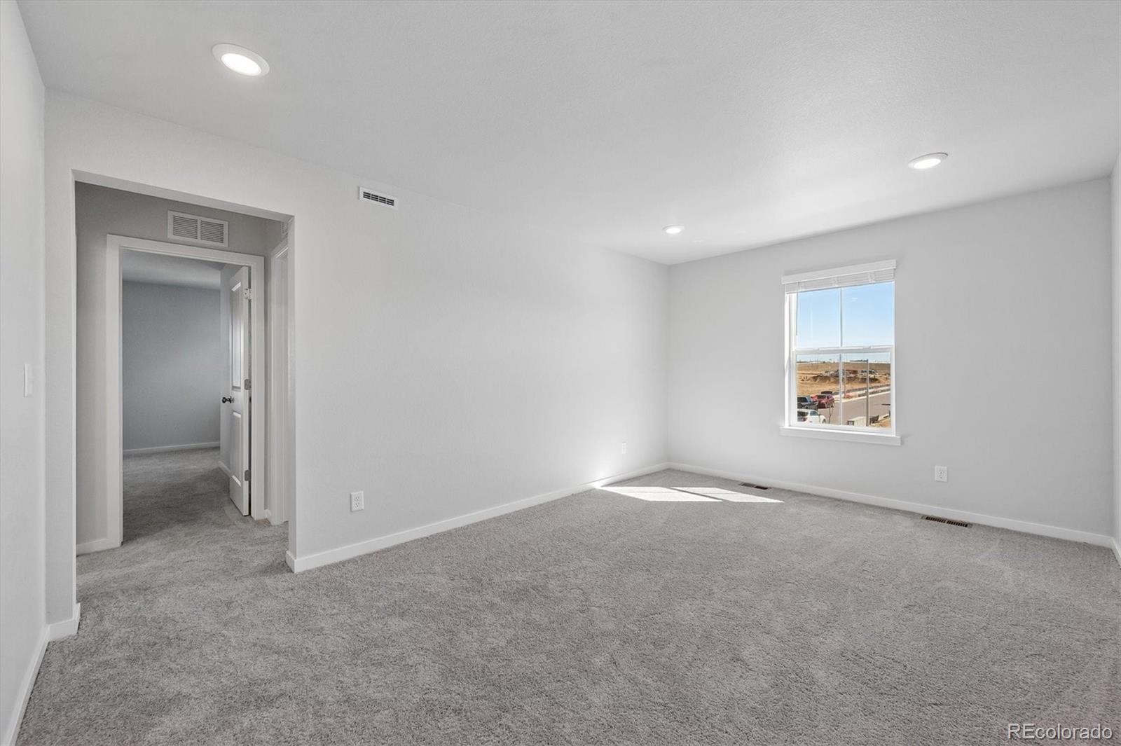 MLS Image #18 for 4709 n valdai court,aurora, Colorado