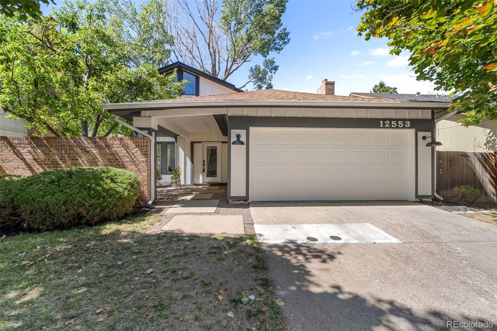 MLS Image #0 for 12553 e bates circle,aurora, Colorado