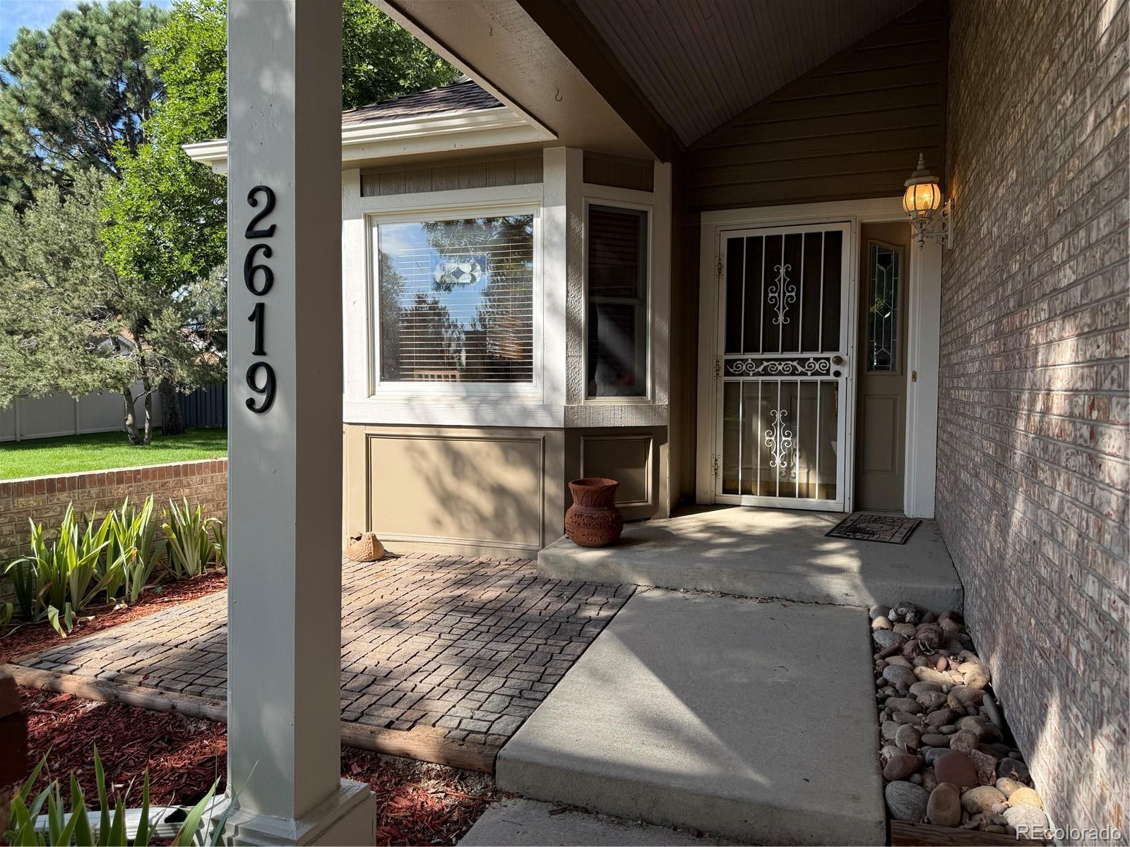 MLS Image #2 for 2619 s iris court,lakewood, Colorado